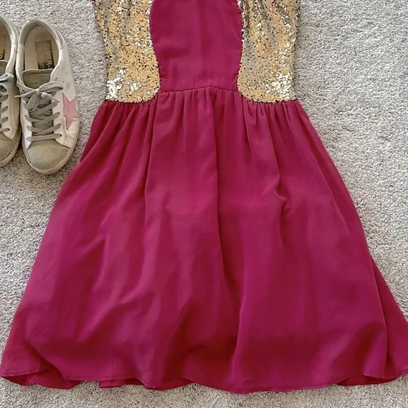 Sleeveless Pink with Gold Sequin Cocktail Dress - Picture 8 of 10